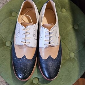 MONA FLYING Classic Three-Tone Oxford Shoes